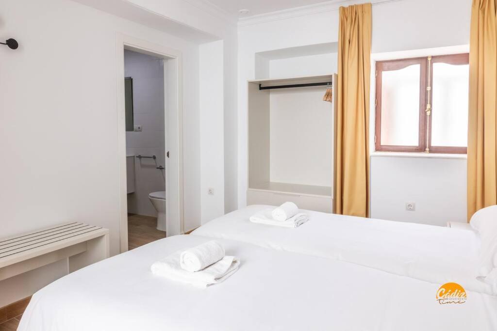Mar De La Vina - Free Parking By Time * Cadix